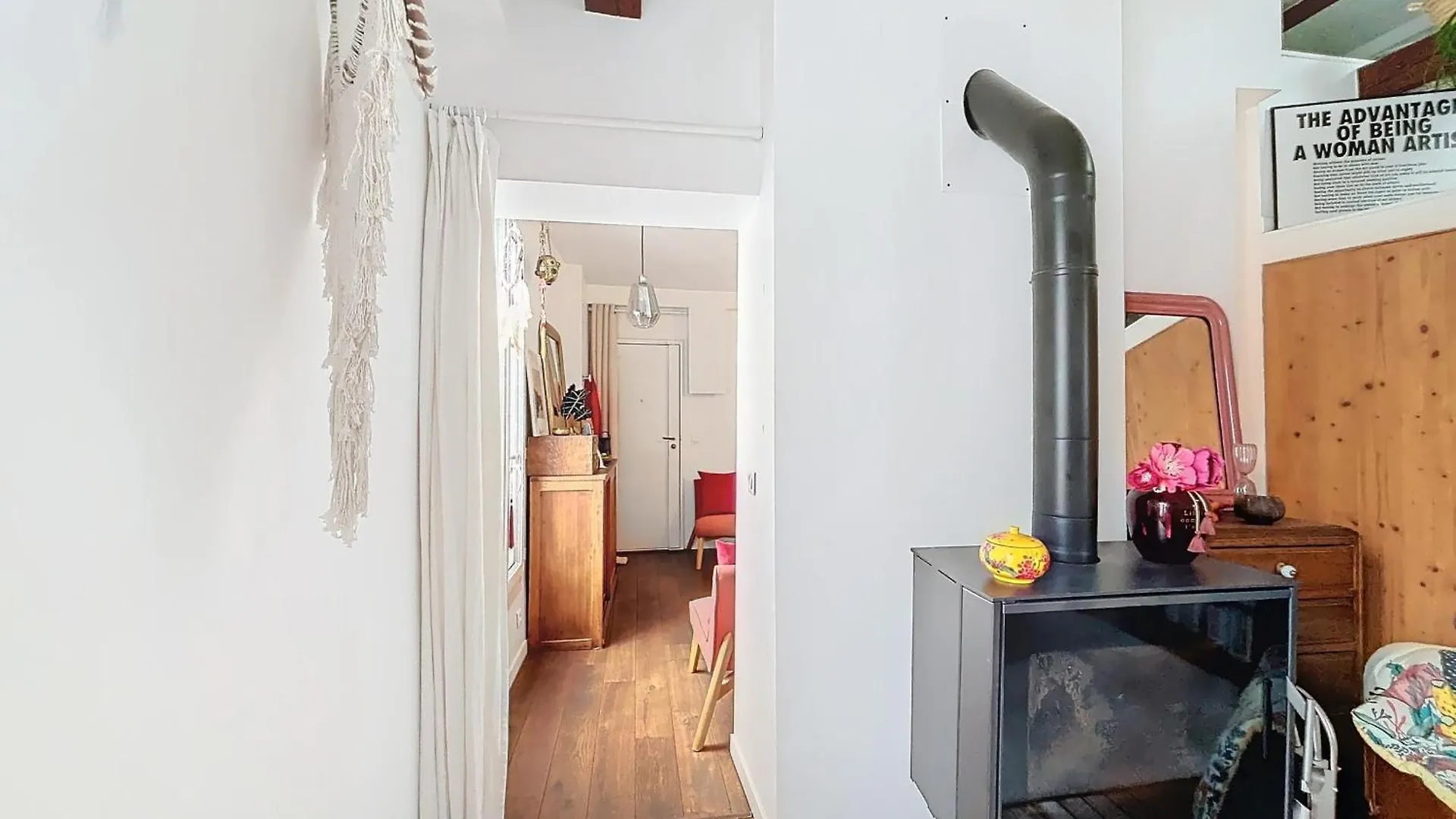 Charming Apartment Near Sacree Coeur Paris